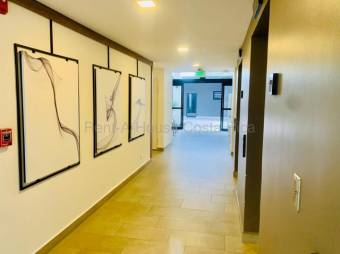 Alquiler de Apartamento Moderno AMUEBLADO en San Sebastián, San José. RAH 27-461