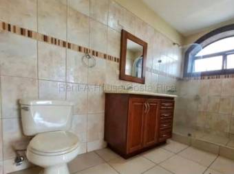 Venta de Casa Adosada en Ulloa-Heredia. RAH 27-505 Venta de Casa Adosada en Ulloa-Heredia. RAH 27-505
