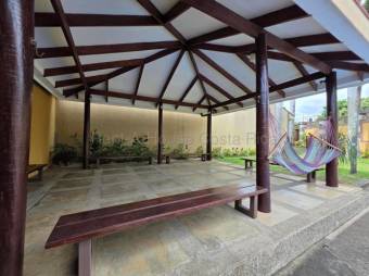 Venta de Casa Adosada en Ulloa-Heredia. RAH 27-505 Venta de Casa Adosada en Ulloa-Heredia. RAH 27-505