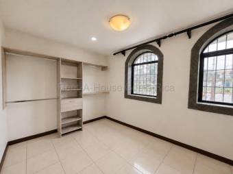 Venta de Casa Adosada en Ulloa-Heredia. RAH 27-505 Venta de Casa Adosada en Ulloa-Heredia. RAH 27-505