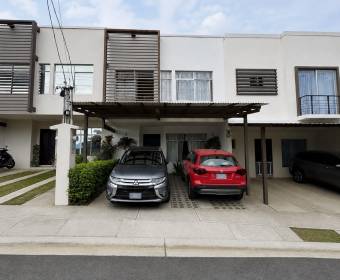 Casa de 2 plantas en venta en Condominio La Valencia, San Pablo de Heredia