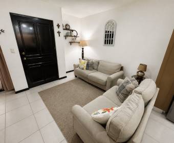 Casa de 2 plantas en venta en Condominio La Valencia, San Pablo de Heredia