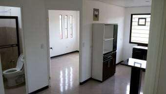 Se alquila apartamento en San Francisco Heredia 