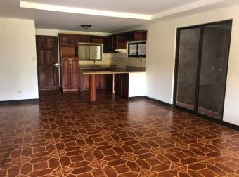 Seguro Apartamento en Barrio La Guaria