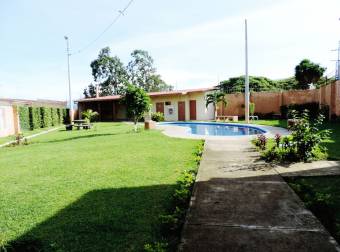 Casa para alquiler en Hacienda San Agustín