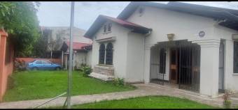 Propiedad Comercial esquinera en Barrio Escalante