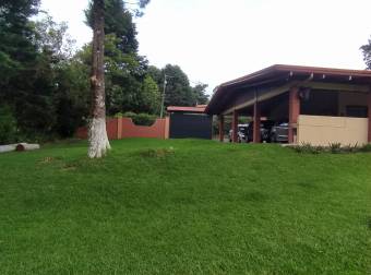 Casa en San Rafael de Heredia