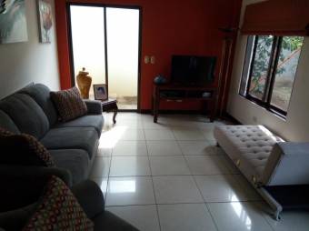 CG-20-577.  Moderna  Casa  en Venta.  En AlajuelaElCoyol. 