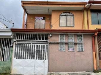 Venta de casa con excelente ubicación en Calle Blancos #22-147