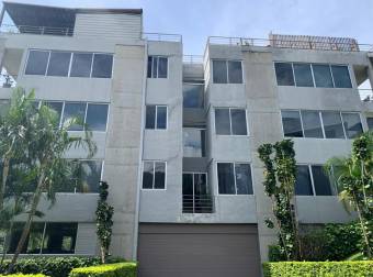 Moderno apartamento en venta en Santa Ana