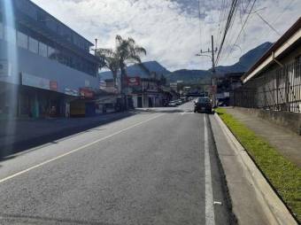 Hermosa Y Amplia casa