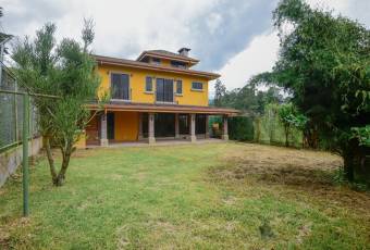 Venta de casa ubicada en  San José, Goicochea, Mata de Plátano