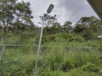 Lote con propiedad a la venta.A.L. 22-191