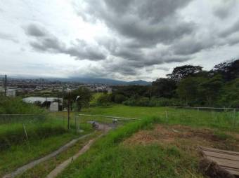 Lote con propiedad a la venta.A.L. 22-191