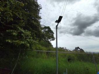 Lote con propiedad a la venta.A.L. 22-191