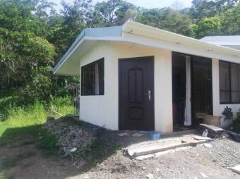 Lote con propiedad a la venta.A.L. 22-191