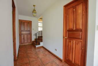 Venta de casa ubicada en  San José, Montes de Oca, San Pedro