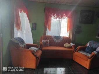 Venta de Propiedad con casa y minisuper en Guapiles. #21-2300