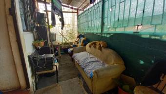 Casa con lote de alta densidad Casa con lote de alta densidad