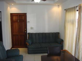 Apartamento amoblado a la venta