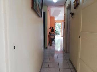 Linda casa a la venta A.L. 21-2189