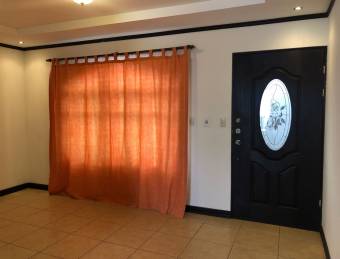 CASA DE DOS PLANTAS TRES RIOS CASA DE DOS PLANTAS TRES RIOS