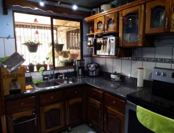 SE VENDE CASA EN HEREDIA SE VENDE CASA EN HEREDIA