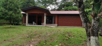 Bonita casa en Guápiles, En Venta   CG-21-2487