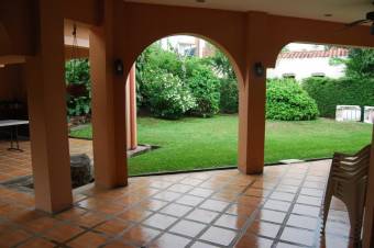 Espectacular Casa en Venta, SantaAnaPozos  CG-21-918