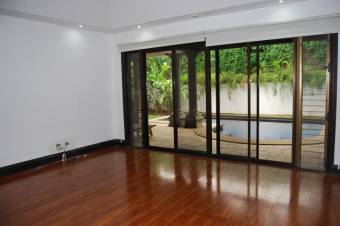 Espectacular casa  en Venta, SantaAnaPozos  CG-21-929