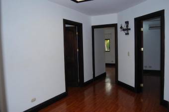 Espectacular casa  en Venta, SantaAnaPozos  CG-21-929