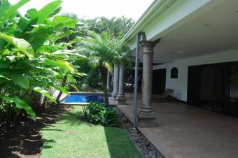 Espectacular casa  en Venta, SantaAnaPozos  CG-21-929