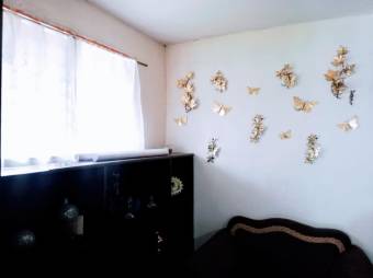 Casa amplia a la venta hatillo A.L. 21-2436