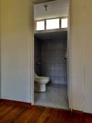 VENDO CASA DESAMPARADOS 