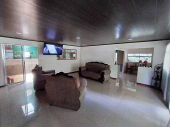 Hermosa propiedad a la venta A.L. 22-331 Hermosa propiedad a la venta A.L. 22-331