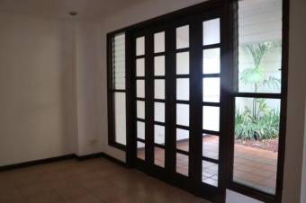 Hermosa casa en residencial Hermosa casa en residencial