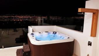 Expectacular casa a la venta A.L. 21-852 Expectacular casa a la venta A.L. 21-852