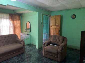 Oportunidad de adquirir tu casa!! A.L. 21-2512