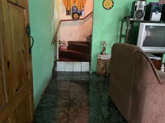 Oportunidad de adquirir tu casa!! A.L. 21-2512