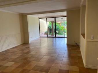 MLS-22-245 VENTA CASA BELÉN HEREDIA 