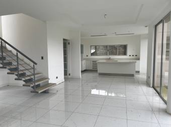 Venta de casa ubicada en Alajuela, Alajuela, La Guácima