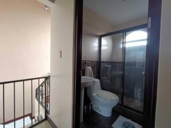 Hermosa y amplia casa a la venta.A.L.22-230