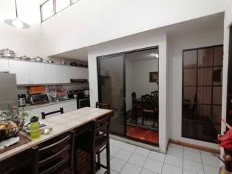 MLS-23-365 VENTA CASA SANTA ANA SAN JOSE