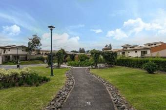 Casa en venta en La Unión, Cartago. RAH 23-54