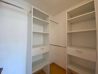 Apartamento en Alquiler en San José, San José. RAH 23-395