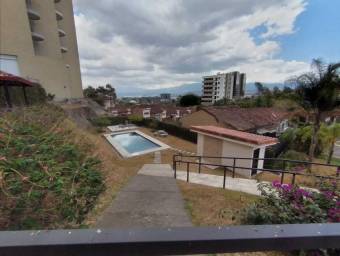 Apartamento en Venta en Escazú, San José. RAH 23-402