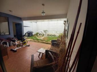 Casa en residencial San Pablo Heredia #1766