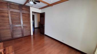 Casa en venta en Escazú, San José. RAH 22-1576