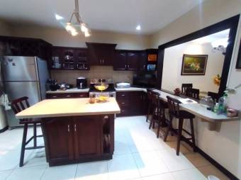 MLS-23-320 VENTA CASA MERCEDES NORTE HEREDIA