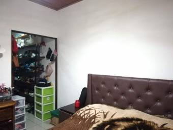 Casa en venta en Alajuelita, San José. RAH 22-2365